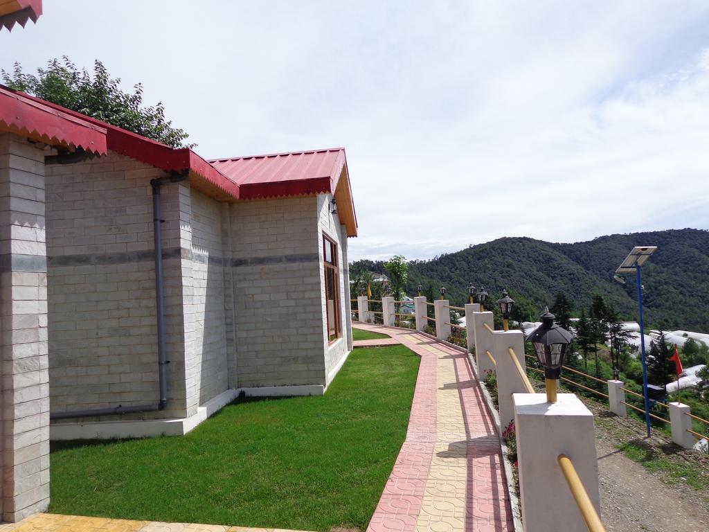 Village Live In Resort Chail Exterior photo